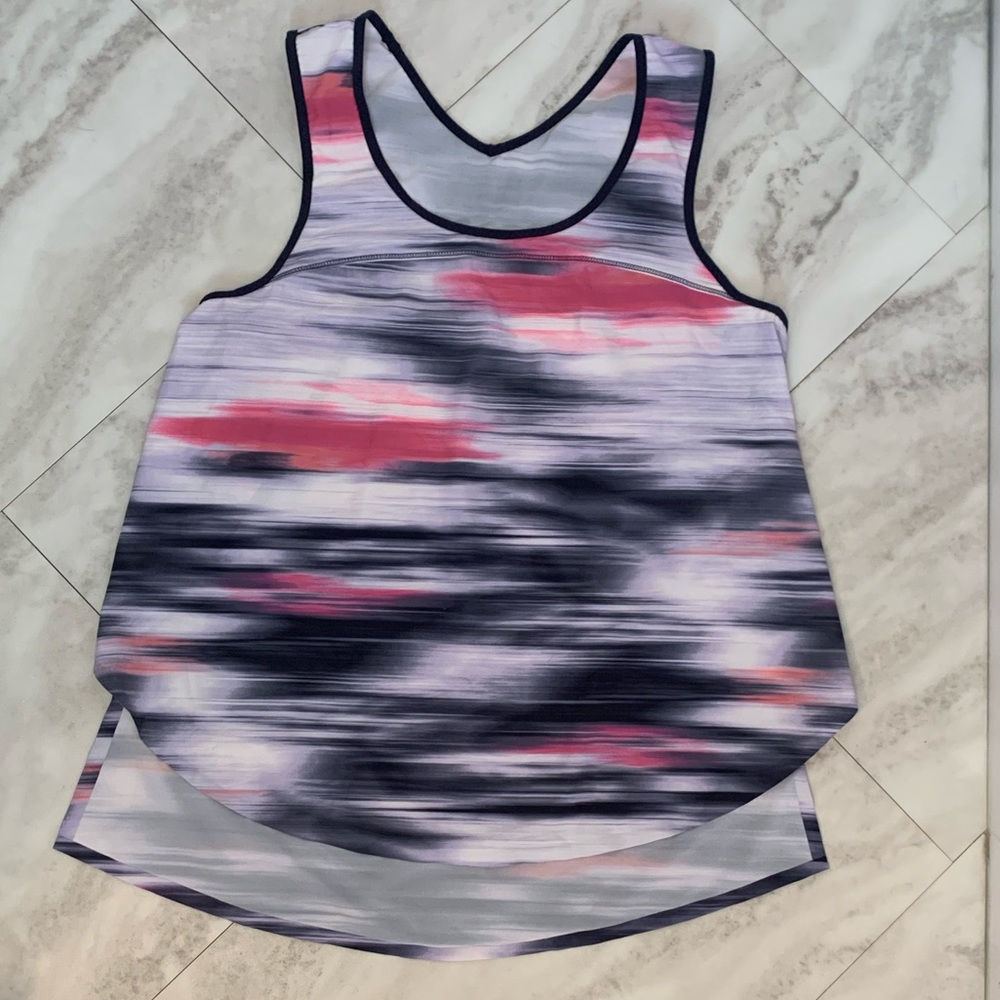Lululemon Lightweight thin tank top pink/black/white/grey pattern/lilac